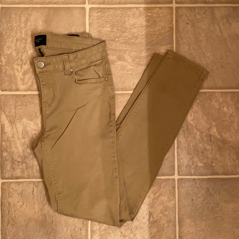 3 for $15! Celebrity Pink skinny Jeans